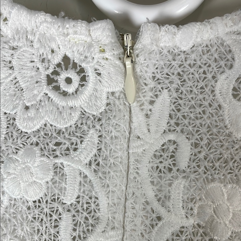 Gianni Bini White Lace Romper XS Boho Festival Bridal Shower Graduation Vacation - Picture 13 of 16